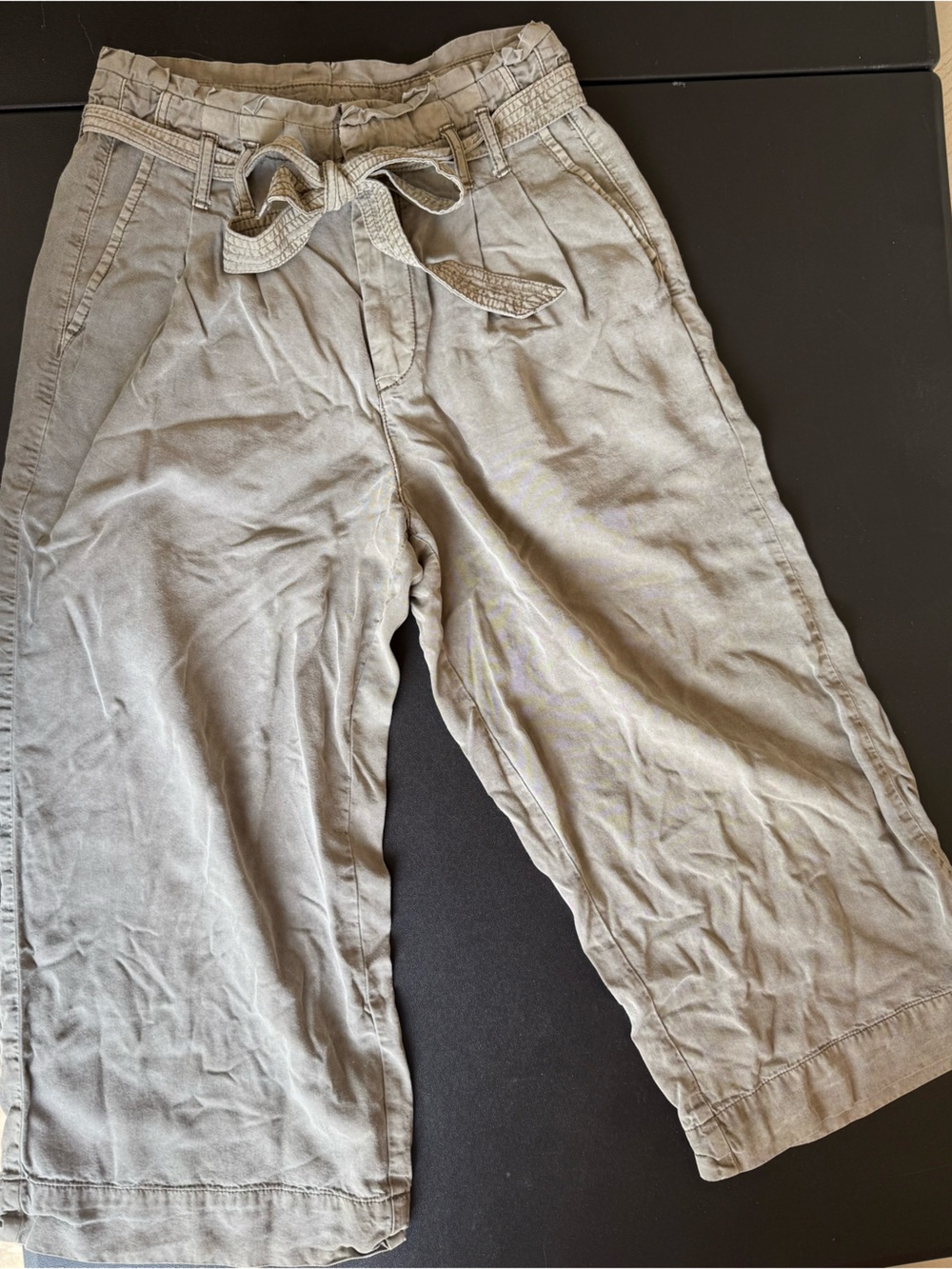 American Eagle Outfitters Light Green wide cropped pants